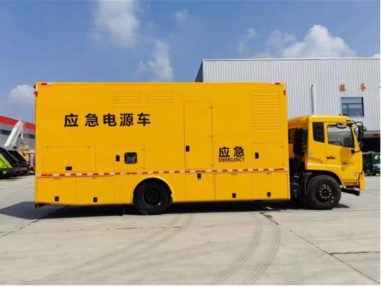 东风天锦电源车400KW